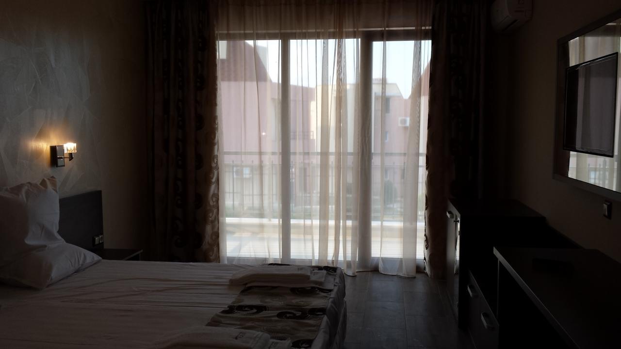 Taai Hotel سوزوبول المظهر الخارجي الصورة