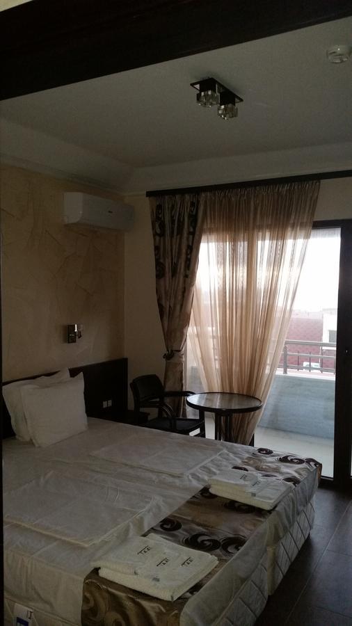 Taai Hotel سوزوبول المظهر الخارجي الصورة